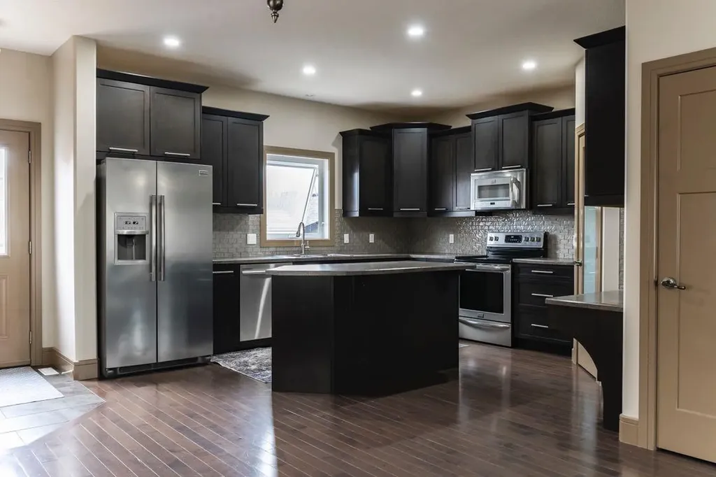 153 Walnut Crescent Fort Mcmurray AB T9K 0N6
