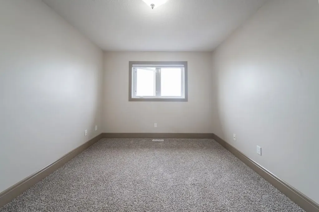 153 Walnut Crescent Fort Mcmurray AB T9K 0N6