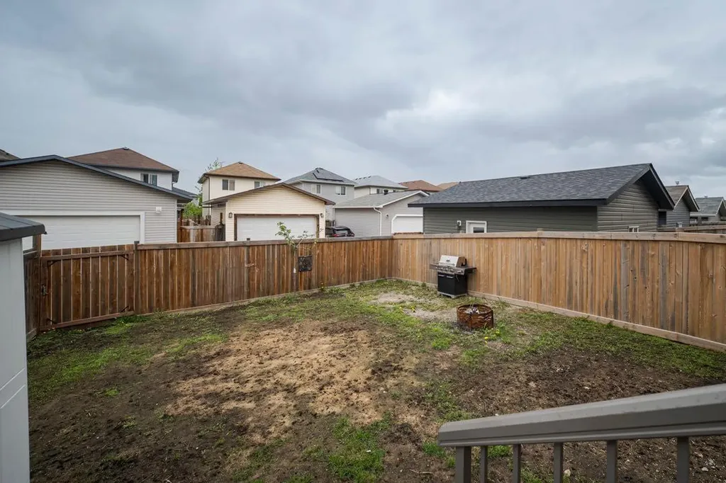 153 Walnut Crescent Fort Mcmurray AB T9K 0N6