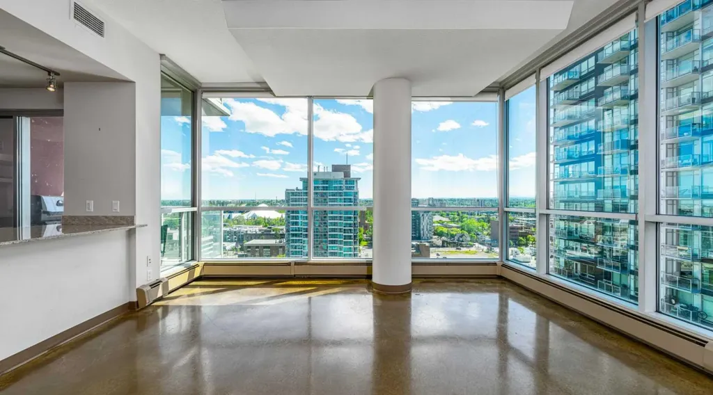 135 13 Avenue SW Calgary AB T2R 0W8