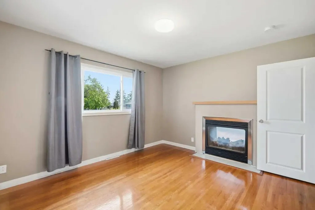 111 42 Avenue NE Calgary AB T2E 2N5