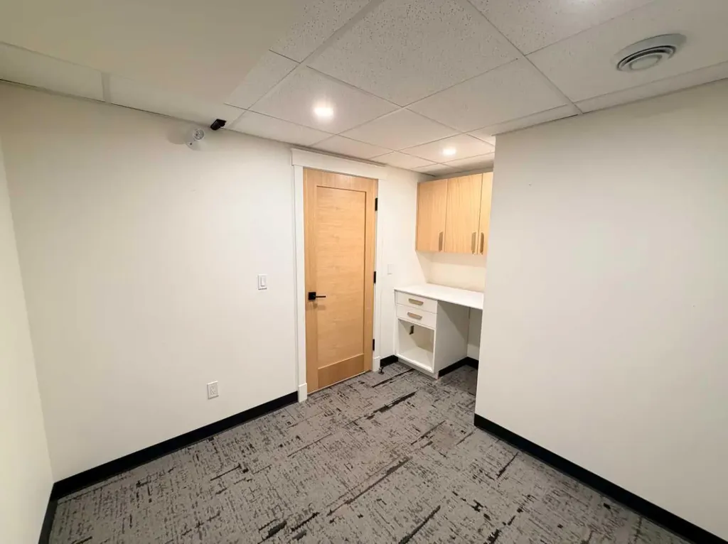 14 Avenue Avenue SE Calgary AB T2G 1C7