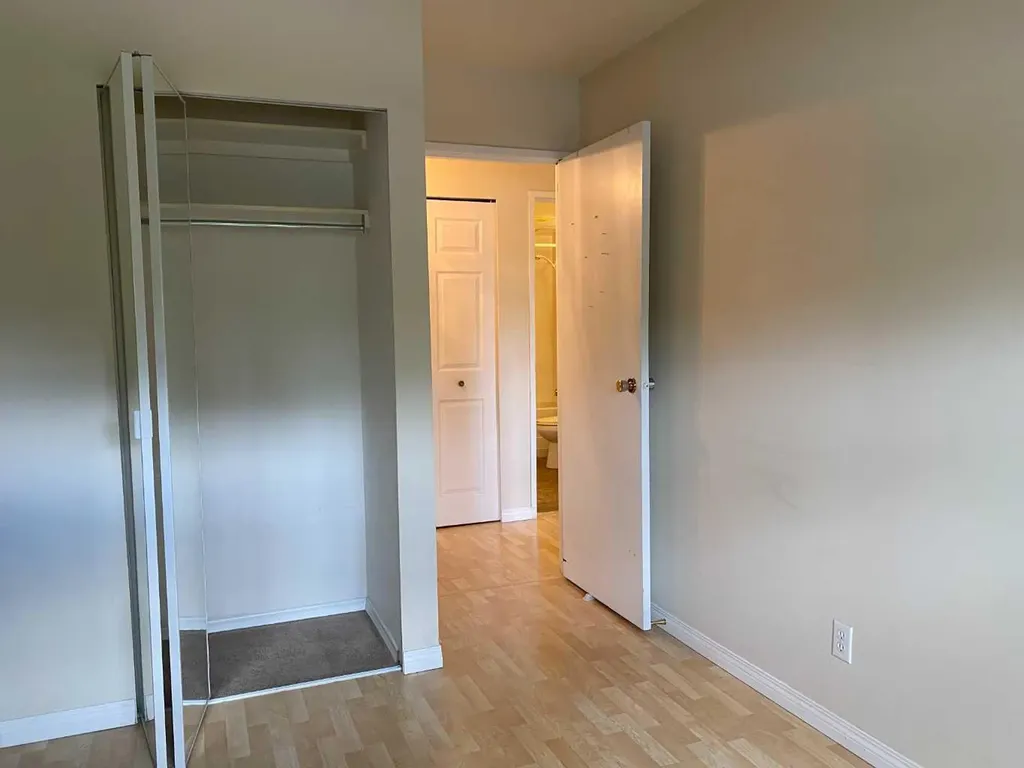 8601 22 Avenue Coleman AB T0K 0M0