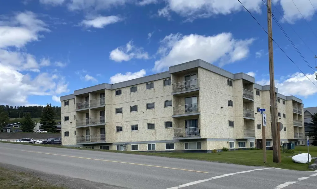 8601 22 Avenue Coleman AB T0K 0M0