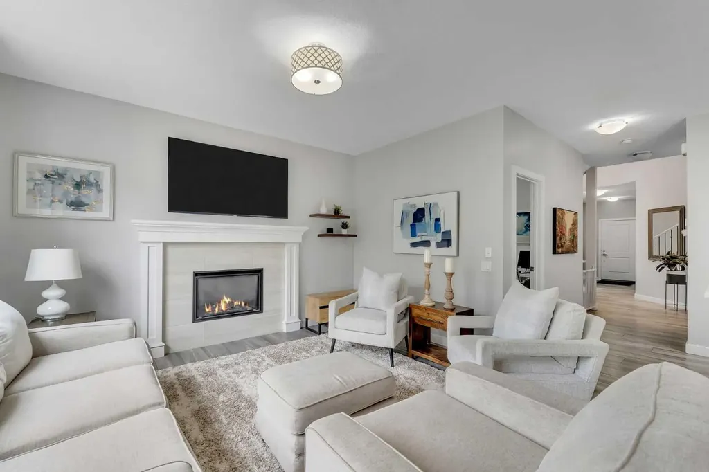 796 Coopers Crescent SW Airdrie AB T4B 4C3