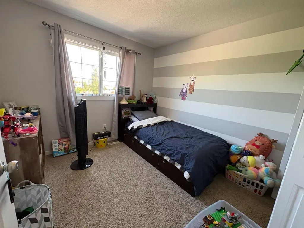8905 107 Avenue Peace River AB T8S 1S4