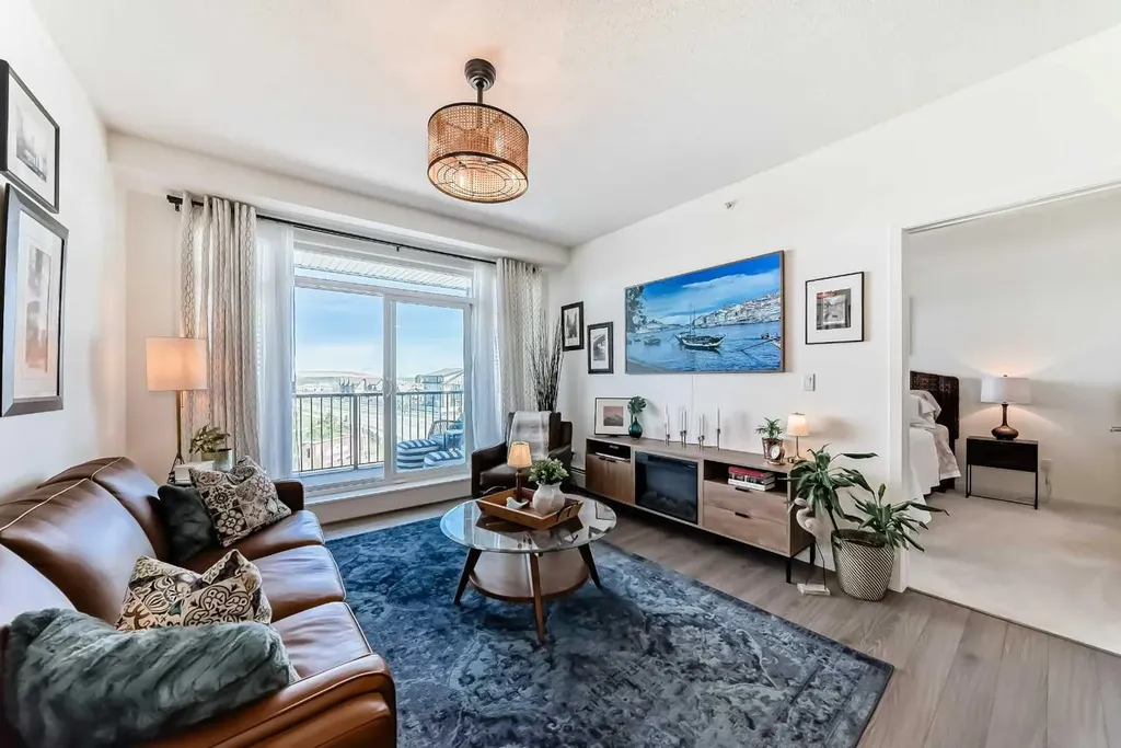 6703 New Brighton Avenue SE Calgary AB T2Z5C8