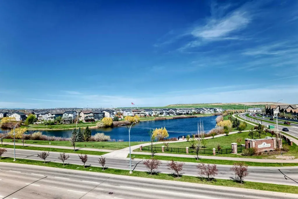 6703 New Brighton Avenue SE Calgary AB T2Z5C8