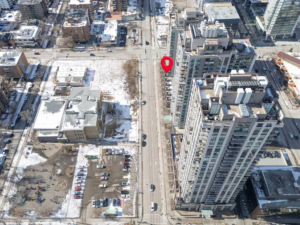 1132 12 Avenue SW Calgary AB T2R 0J7