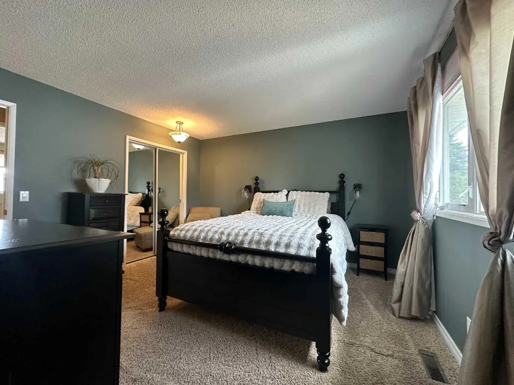 134 Wiltshire Boulevard Red Deer AB T4N 6B6