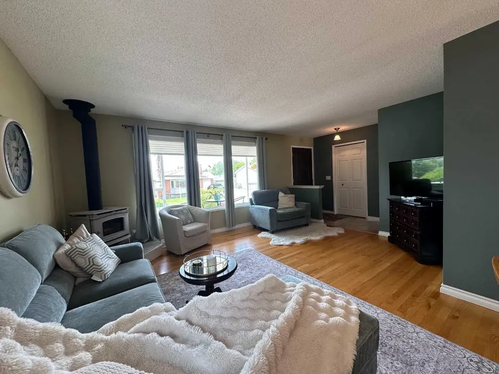 134 Wiltshire Boulevard Red Deer AB T4N 6B6