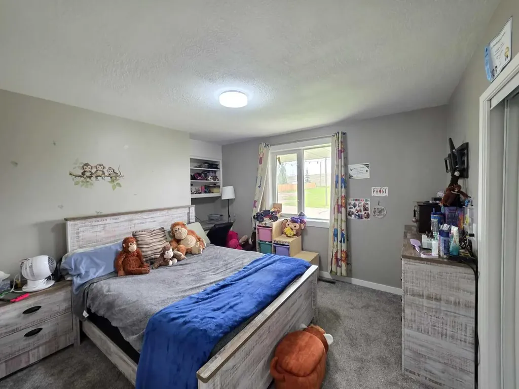5123 57 Avenue Edgerton AB T0B 0E9