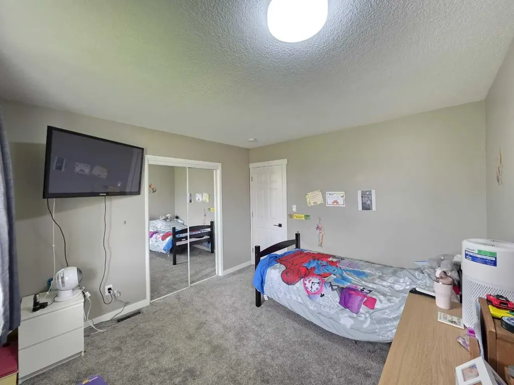 5123 57 Avenue Edgerton AB T0B 0E9