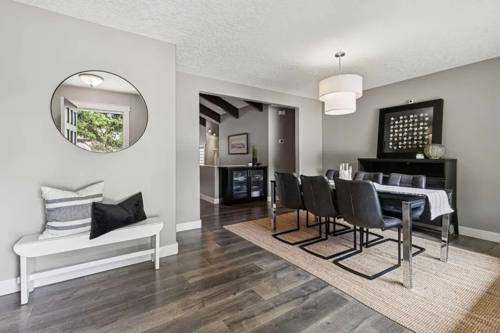 4024 Grove Hill Road SW Calgary AB T3E 4E6