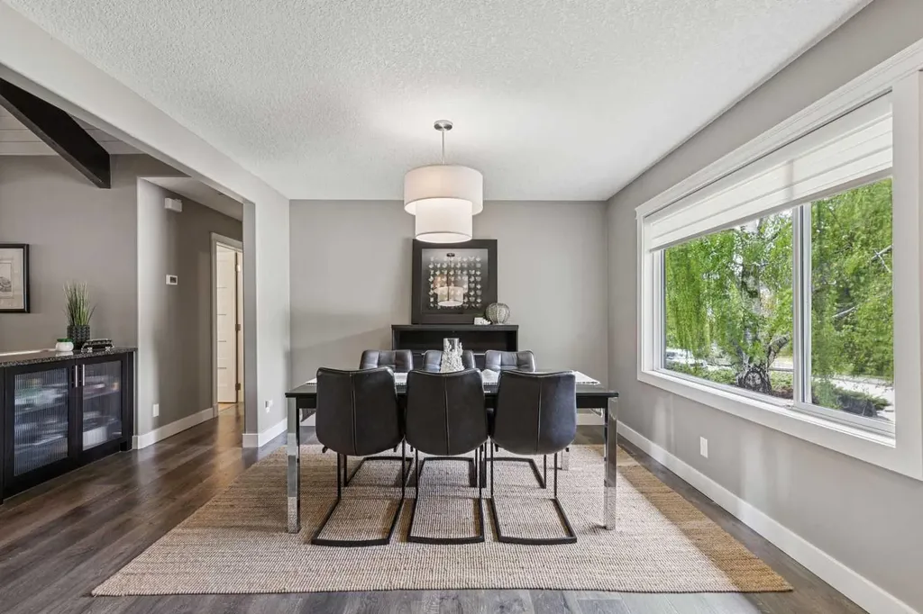 4024 Grove Hill Road SW Calgary AB T3E 4E6