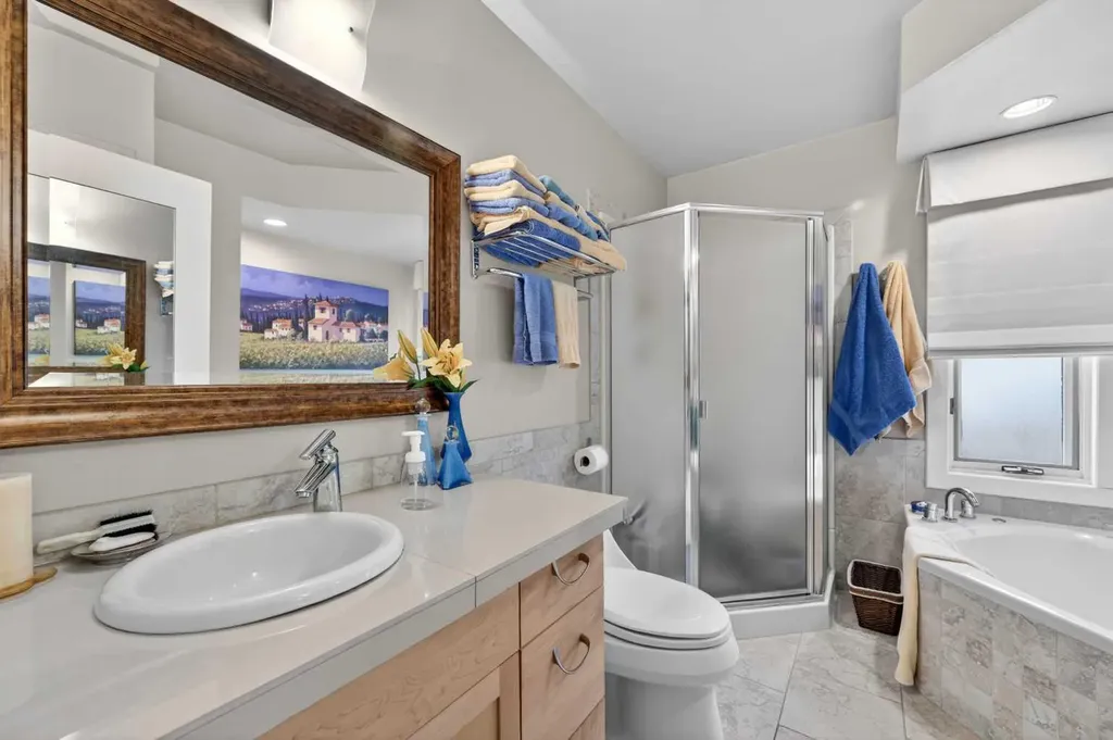 4603 Virginia Drive NW Calgary AB T3A 0N9
