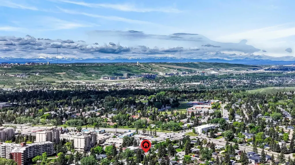 4603 Virginia Drive NW Calgary AB T3A 0N9