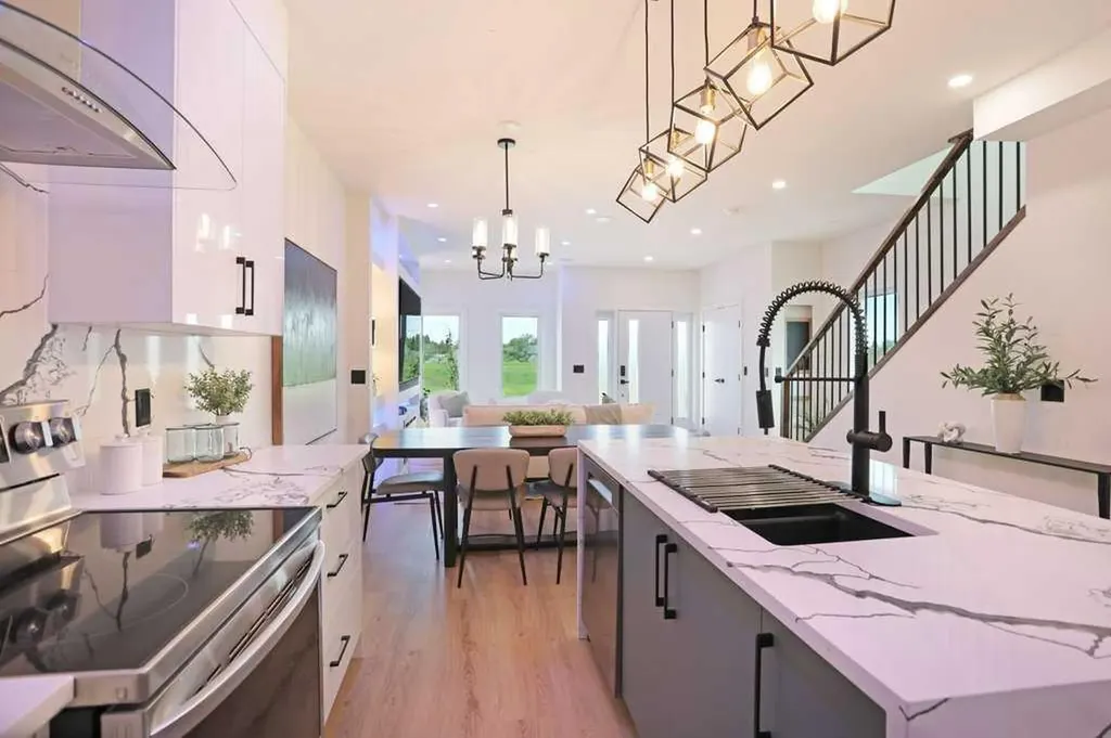 412A Meadowbrook Drive E Brooks AB T1R 1N7