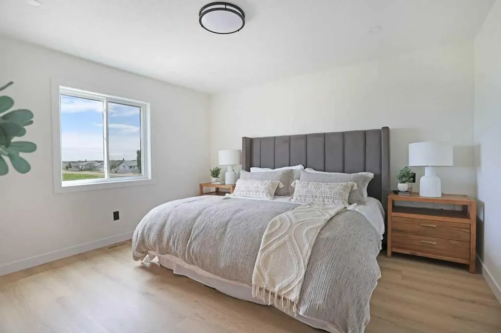 412A Meadowbrook Drive E Brooks AB T1R 1N7