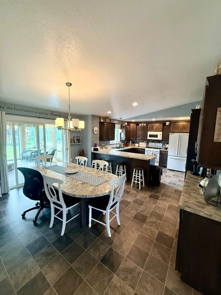15425 Highway 697 La Crete AB T0H2H0