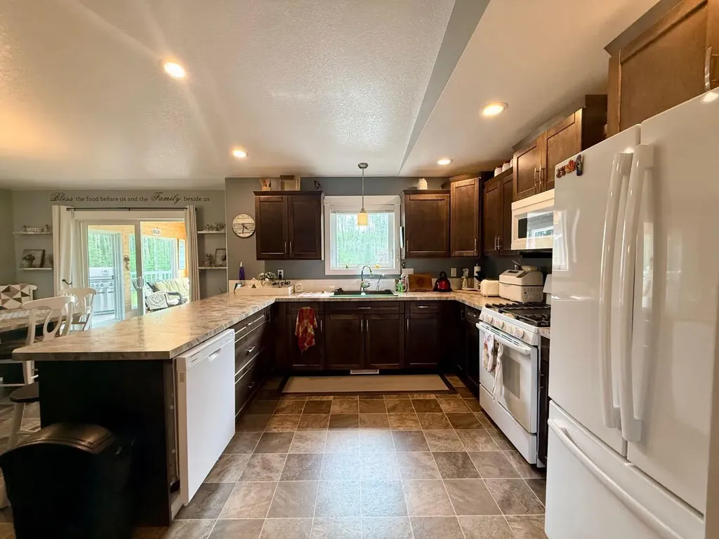 15425 Highway 697 La Crete AB T0H2H0