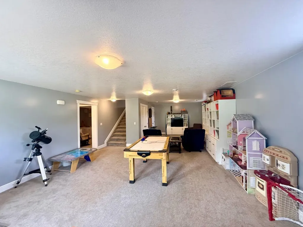 15425 Highway 697 La Crete AB T0H2H0