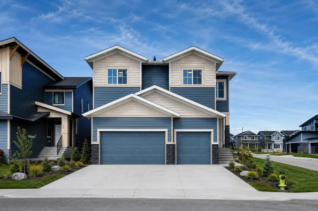 69 Waterford Place Chestermere AB T1X 3B3