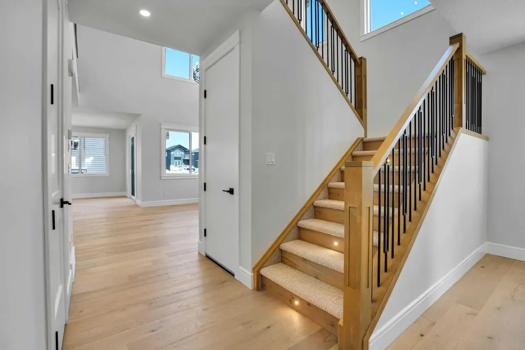 69 Waterford Place Chestermere AB T1X 3B3