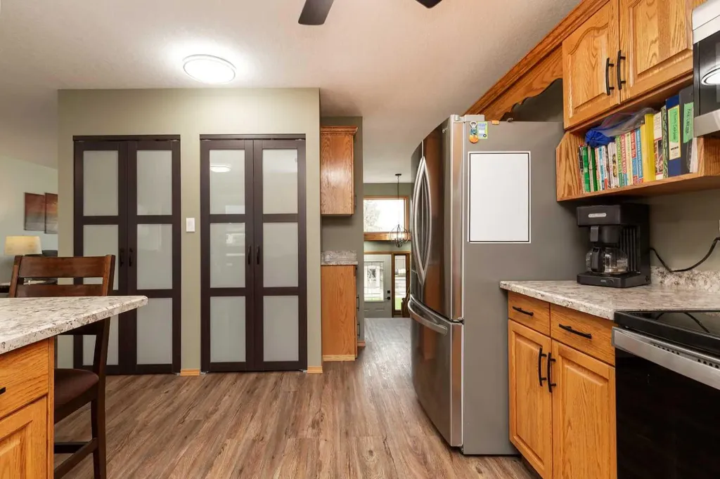 2123 16 Avenue Coaldale AB T1M 1J9
