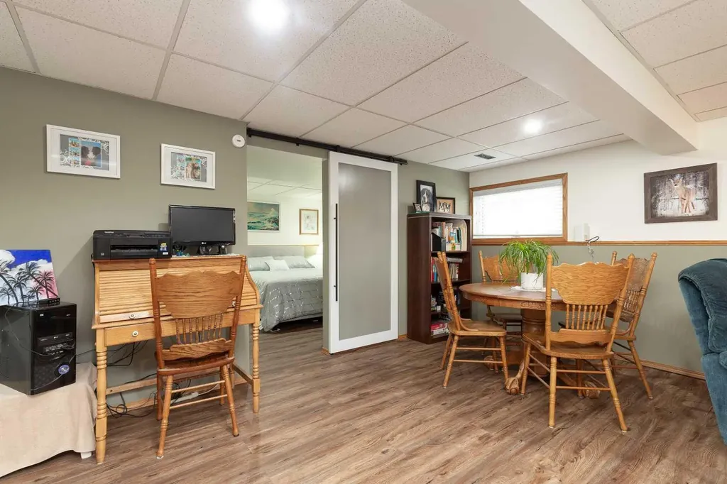 2123 16 Avenue Coaldale AB T1M 1J9