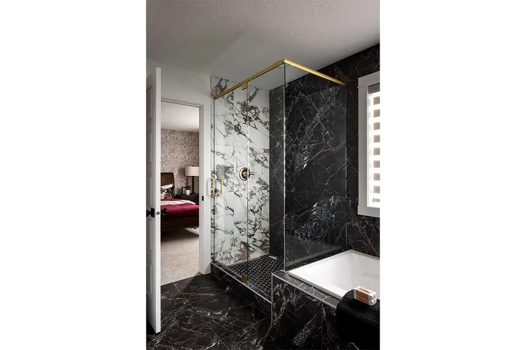 296 Ambledale Drive NW Calgary AB T3P2Z2