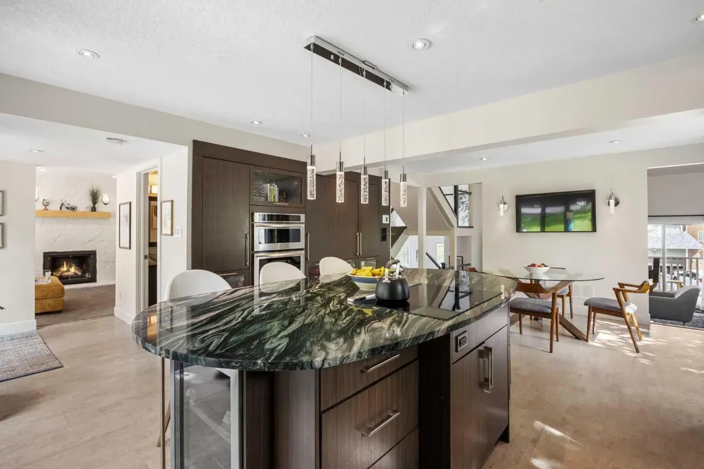 11 Stradwick Way SW Calgary AB T3H 1K1