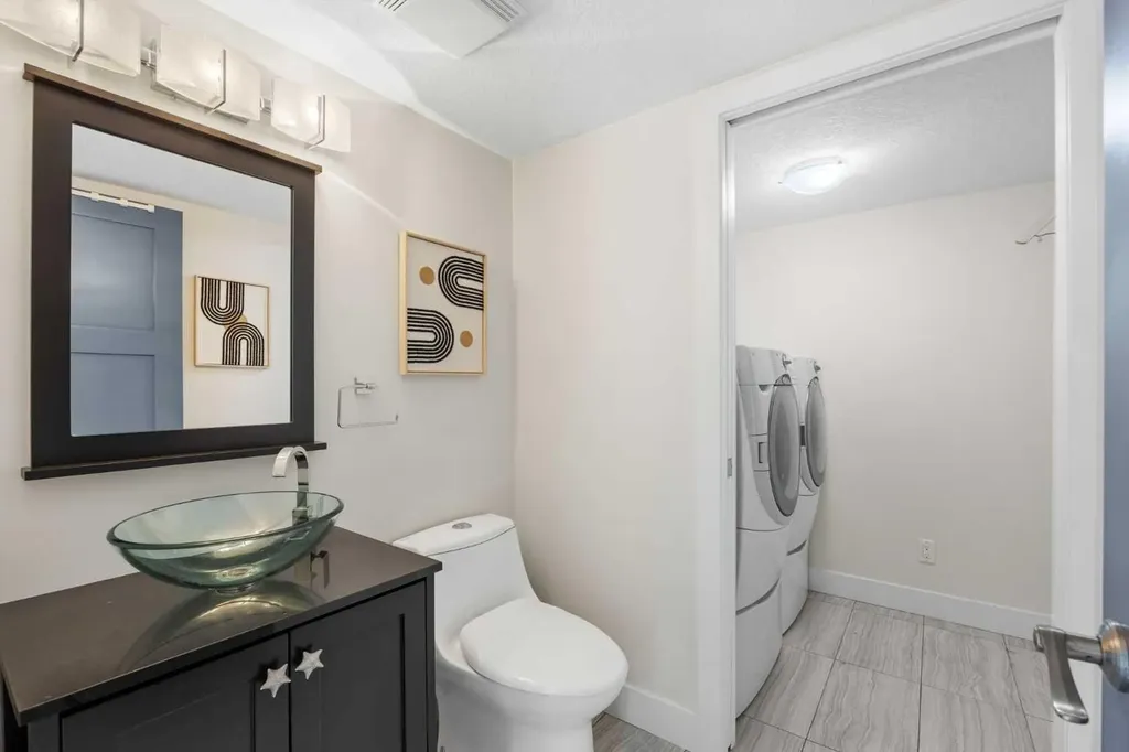 11 Stradwick Way SW Calgary AB T3H 1K1