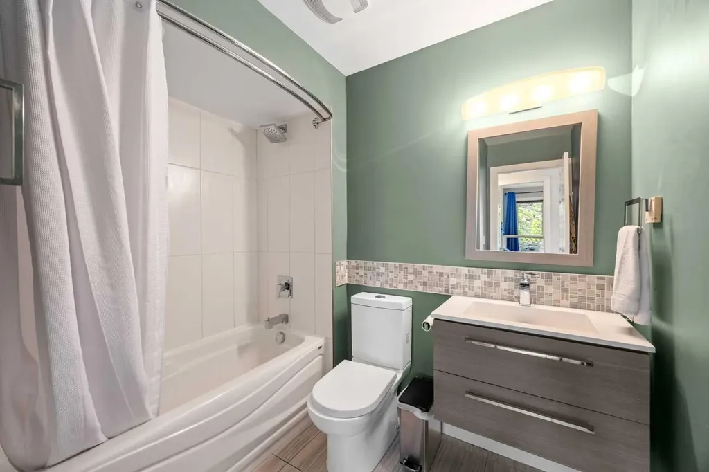 11 Stradwick Way SW Calgary AB T3H 1K1