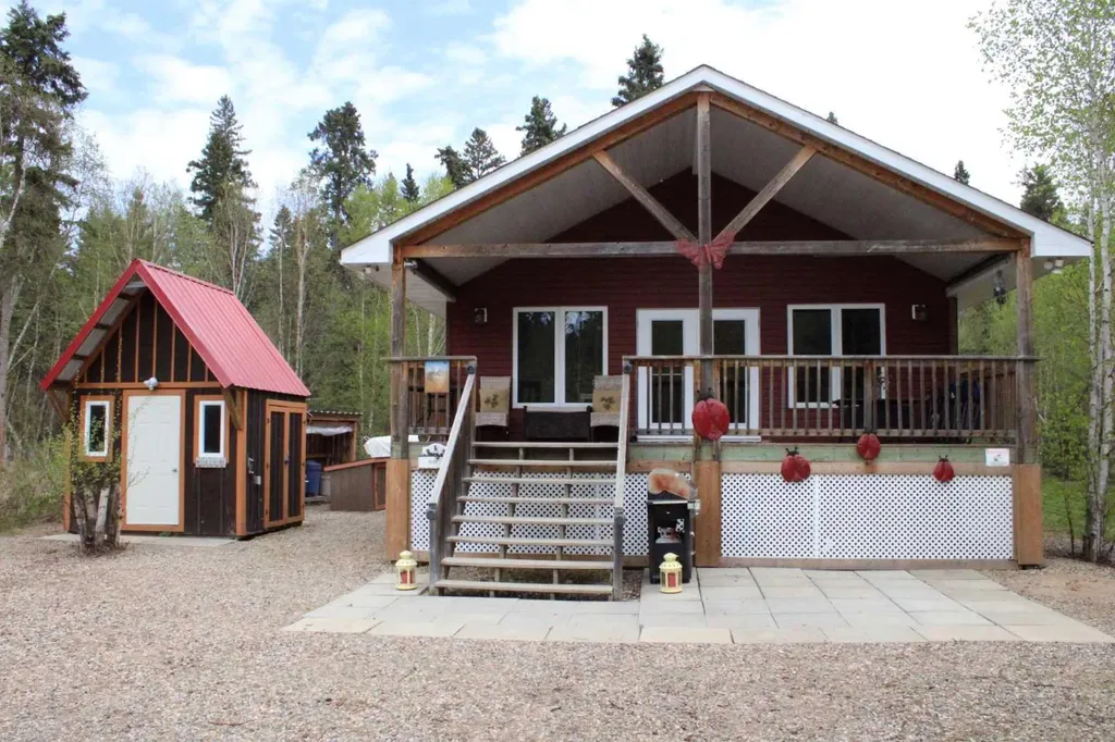 816 Oak Bay Brightsand Lake SK S0M 0H0