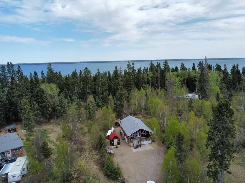 816 Oak Bay Brightsand Lake SK S0M 0H0