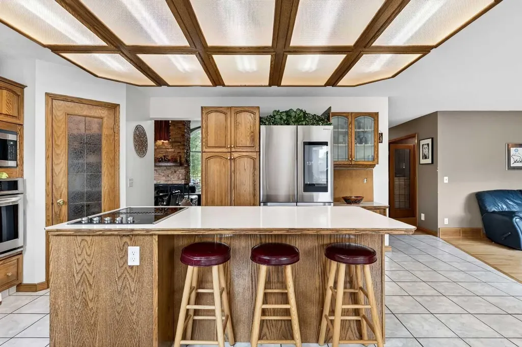1387 Sunwood Road SE Calgary AB T2X 2L5