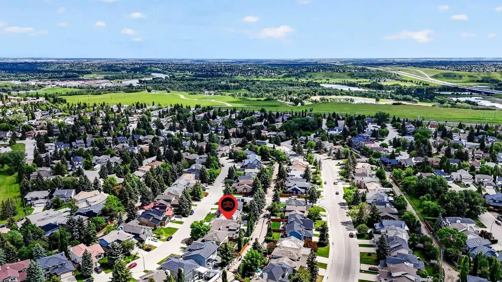 1387 Sunwood Road SE Calgary AB T2X 2L5