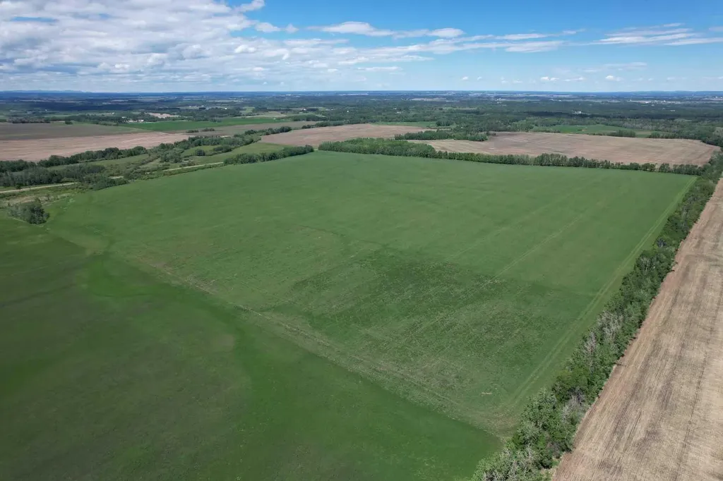 2054 Township Road 342 Township Rural Red Deer County AB T0M0K0