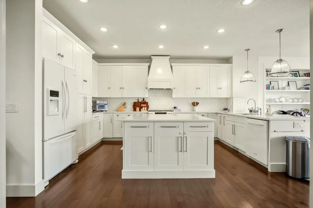 232 Copperpond Circle SE Calgary AB T2Z0R3