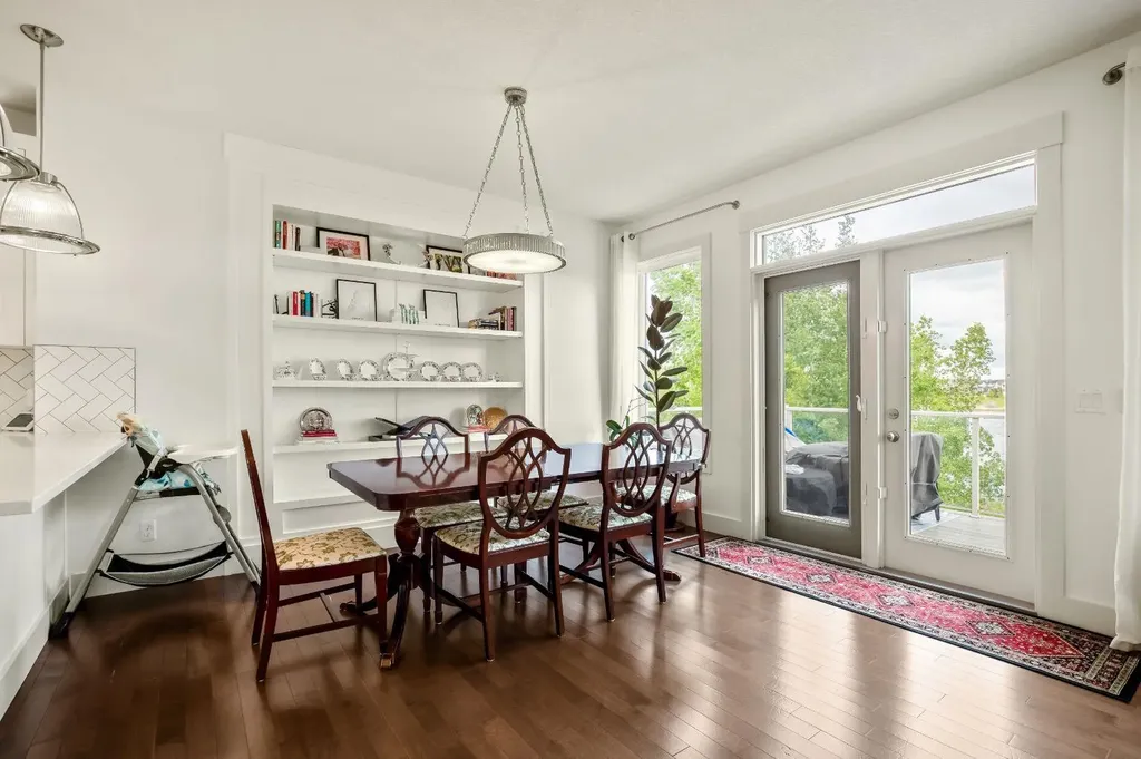 232 Copperpond Circle SE Calgary AB T2Z0R3