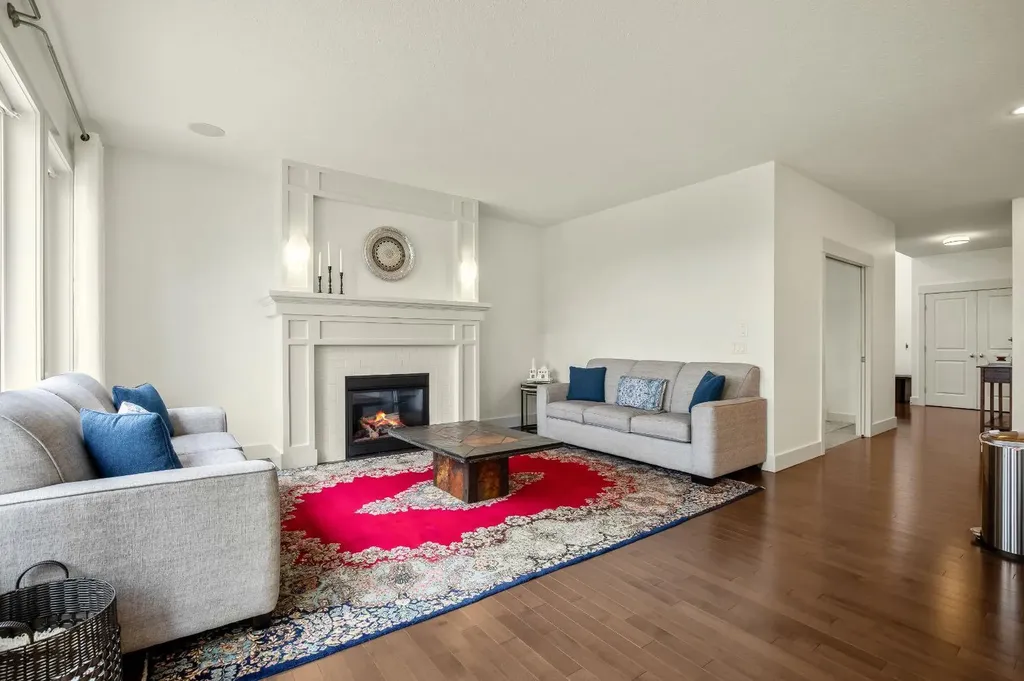 232 Copperpond Circle SE Calgary AB T2Z0R3