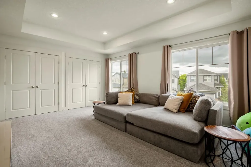232 Copperpond Circle SE Calgary AB T2Z0R3