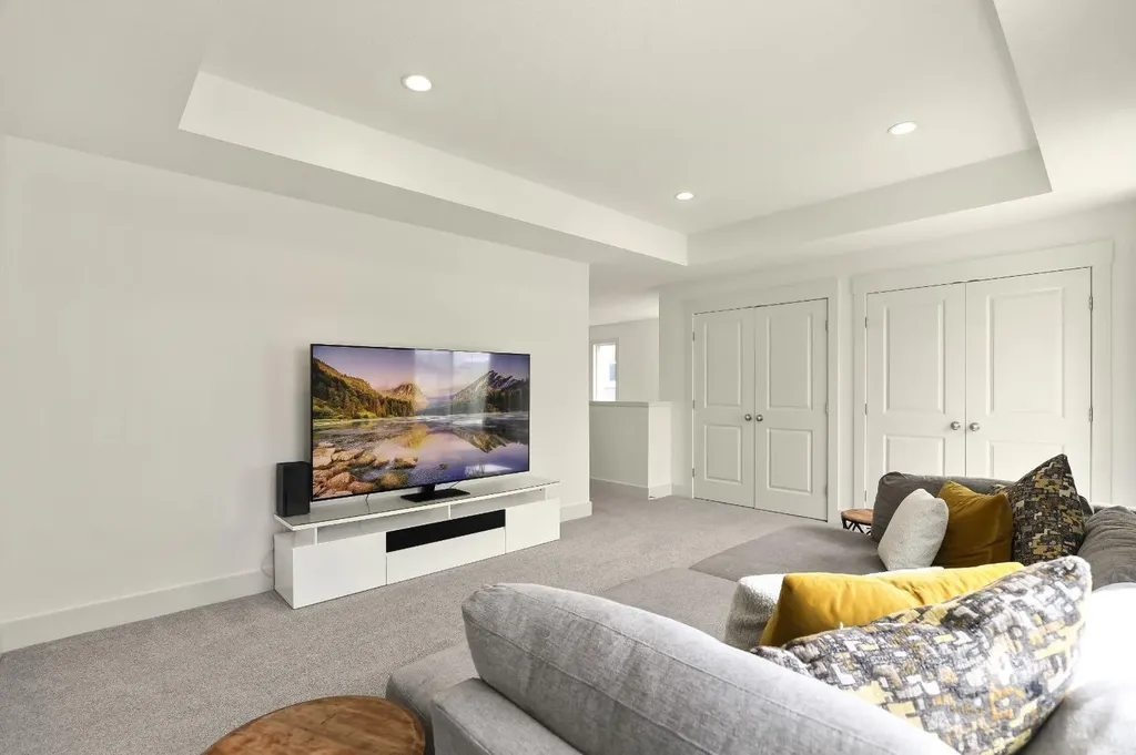232 Copperpond Circle SE Calgary AB T2Z0R3