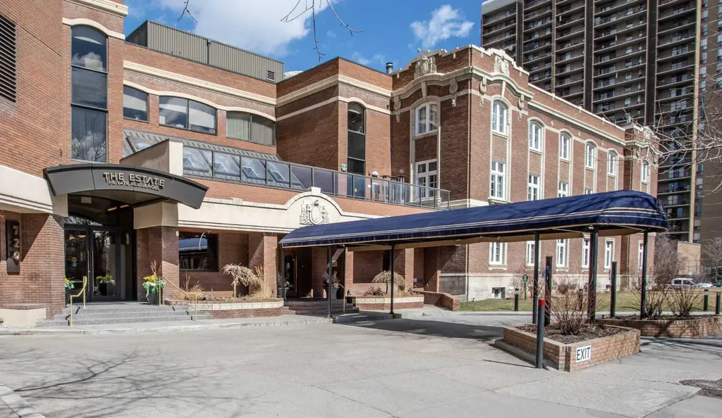 720 13 Avenue SW Calgary AB T2R1M5