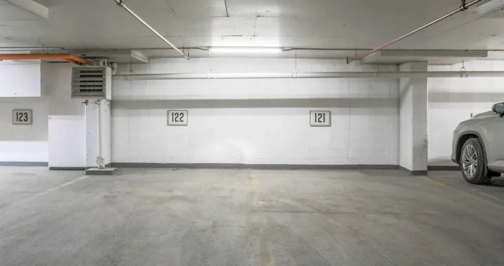 720 13 Avenue SW Calgary AB T2R1M5