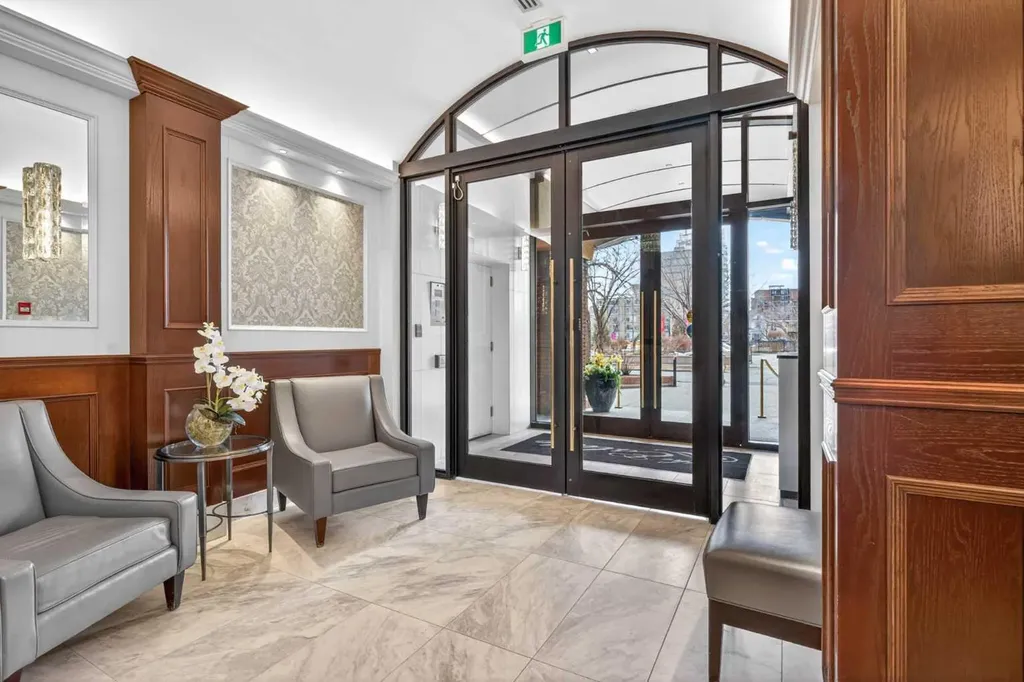720 13 Avenue SW Calgary AB T2R1M5