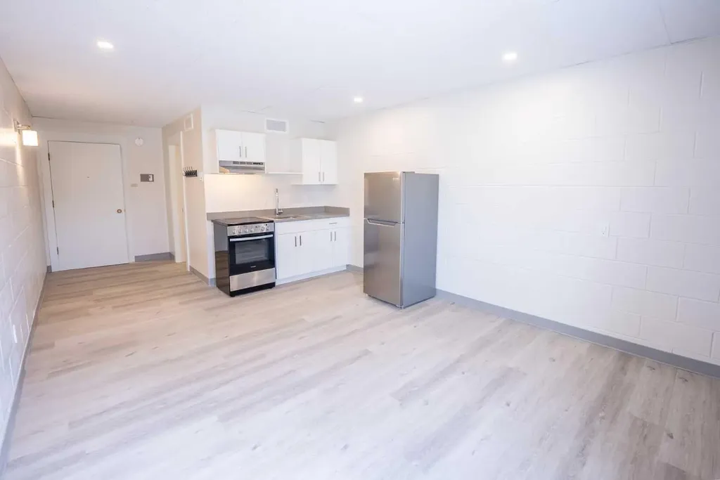 4940 49 Street Rocky Mountain House AB T4T 1B6