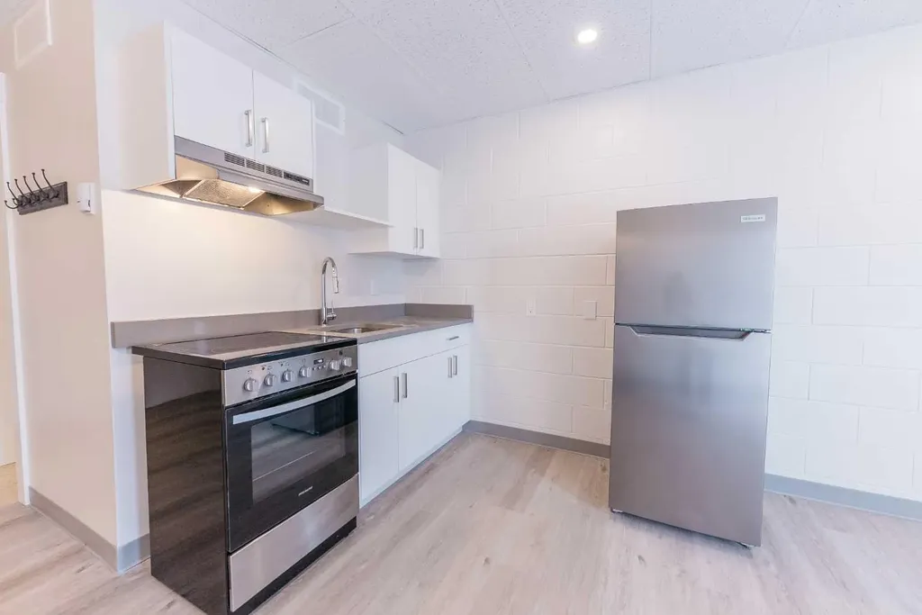 4940 49 Street Rocky Mountain House AB T4T 1B6