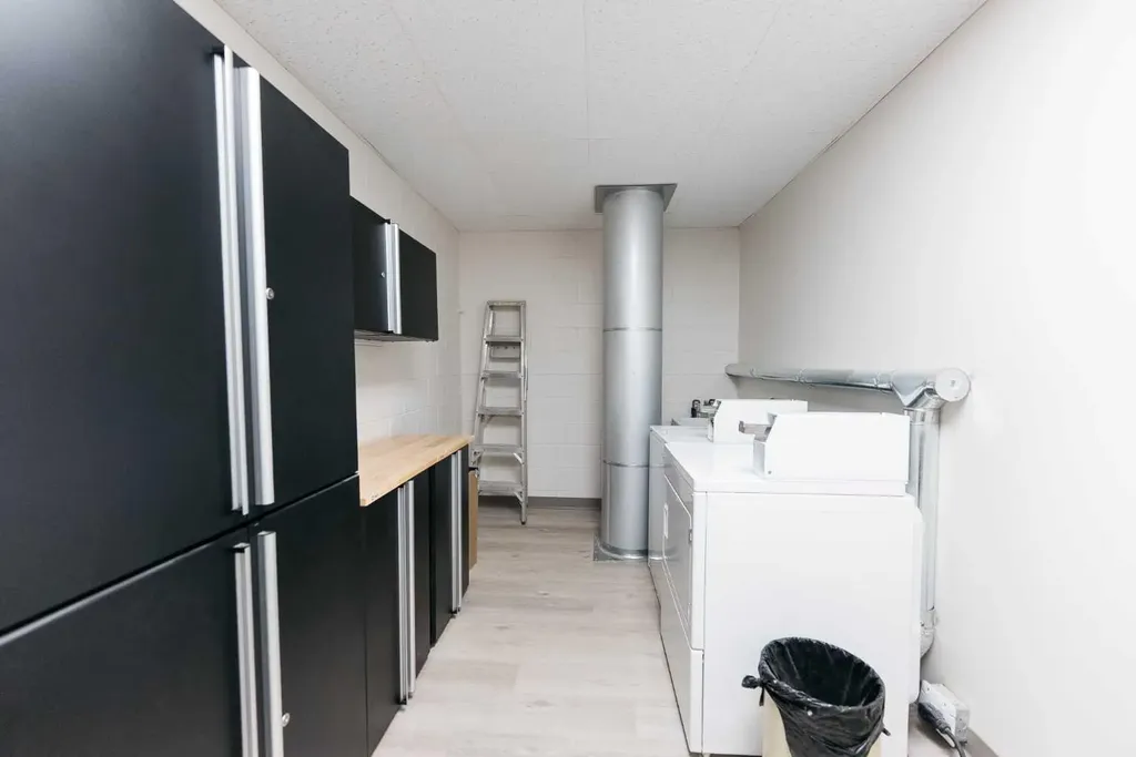 4940 49 Street Rocky Mountain House AB T4T 1B6